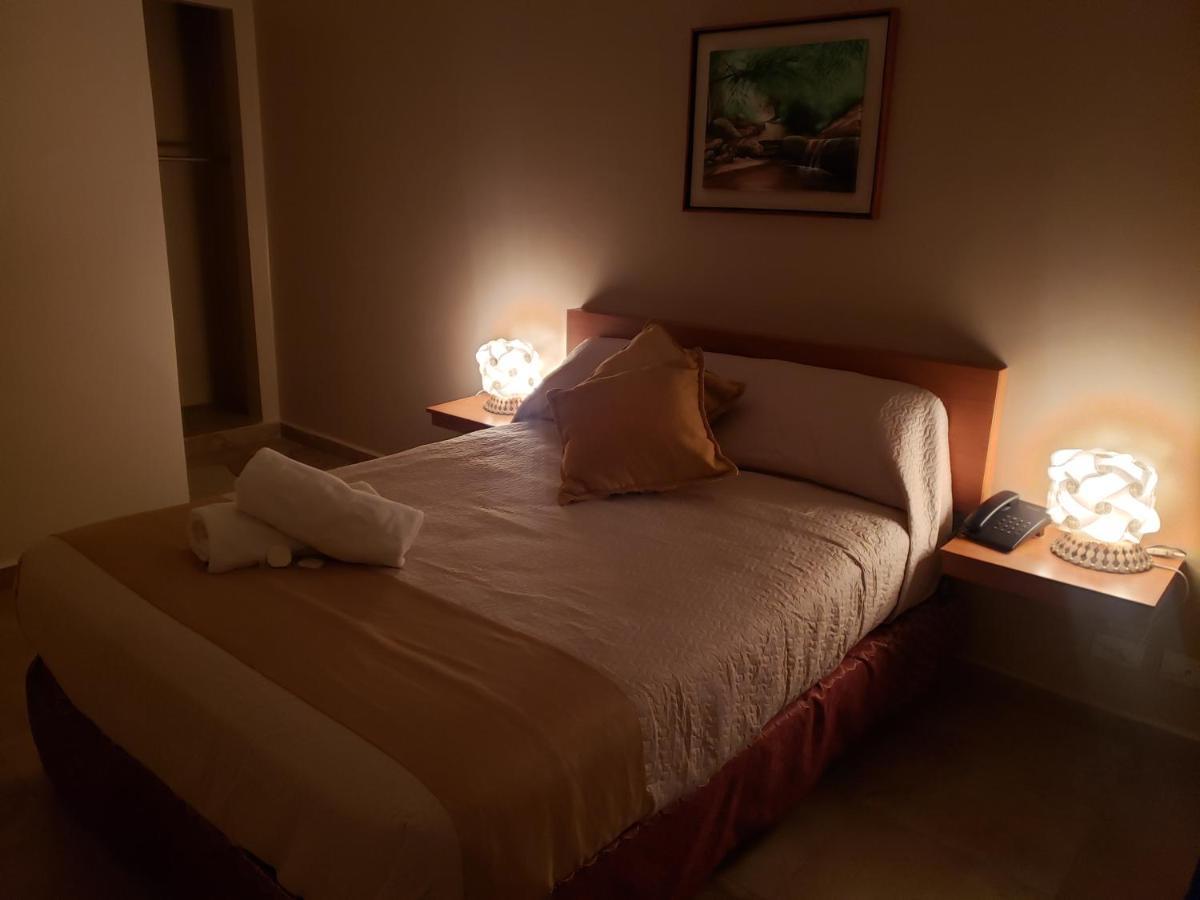 Hotel La Pequena Valencia Kültér fotó